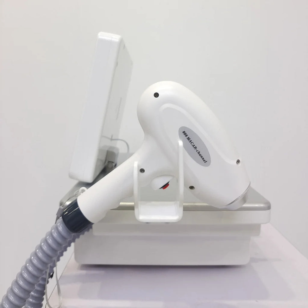 Mini Professional Diode Laser Hair Removal Device 4000w High Power 755 808 940 1064nm Painless Permanent