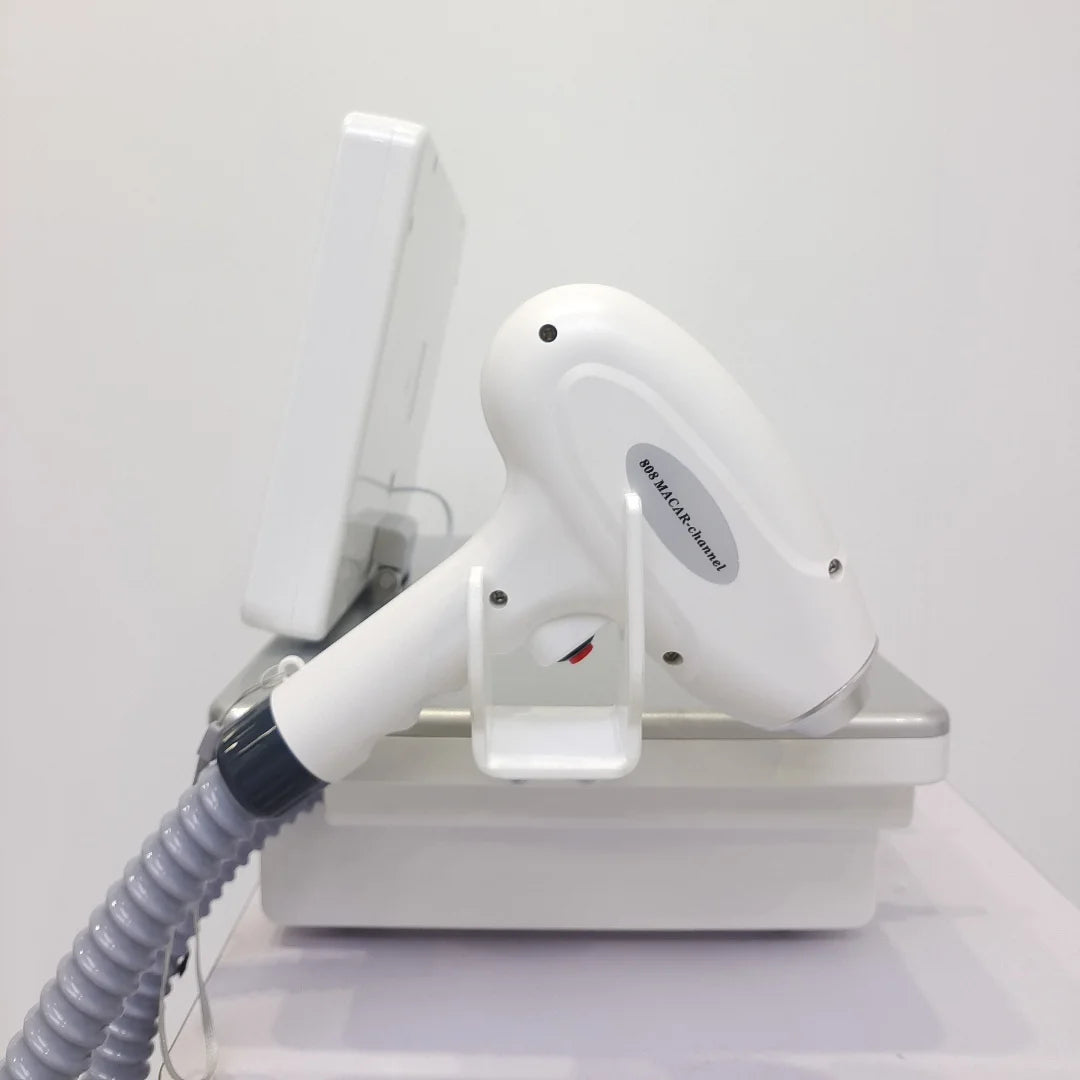 Mini Professional Diode Laser Hair Removal Device 4000w High Power 755 808 940 1064nm Painless Permanent